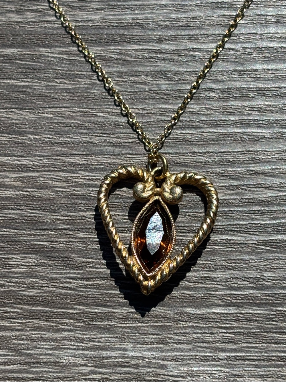 Avon Heart Pendant Necklace